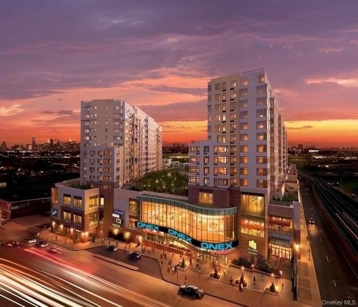 4028 College Point Blvd #1805