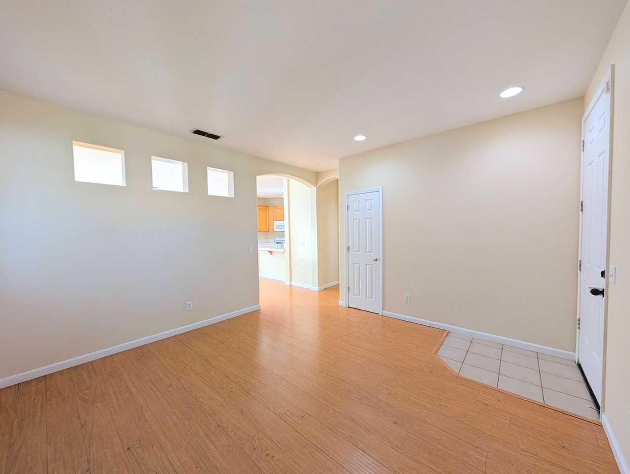 2756 Red Clover Way - Photo 2 of 35