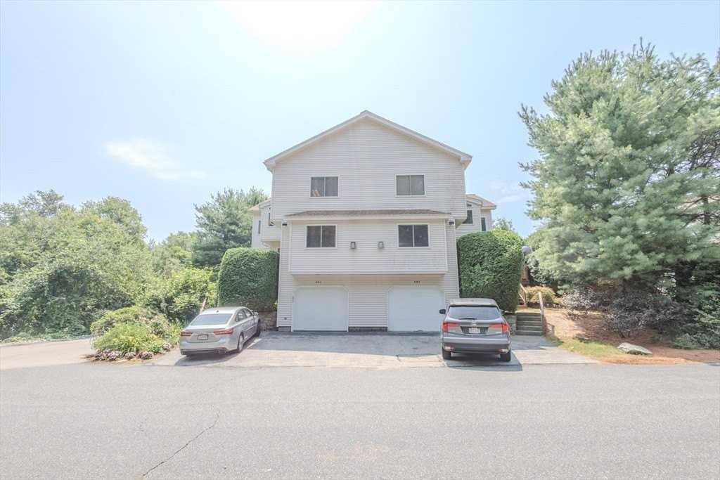 445 Captain Eames Cir #445