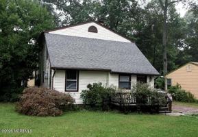 featured image of 223 Riverside Dr