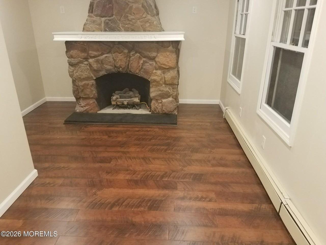 223 Riverside Dr - Photo 3 of 11