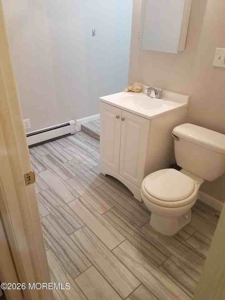223 Riverside Dr - Photo 7 of 11
