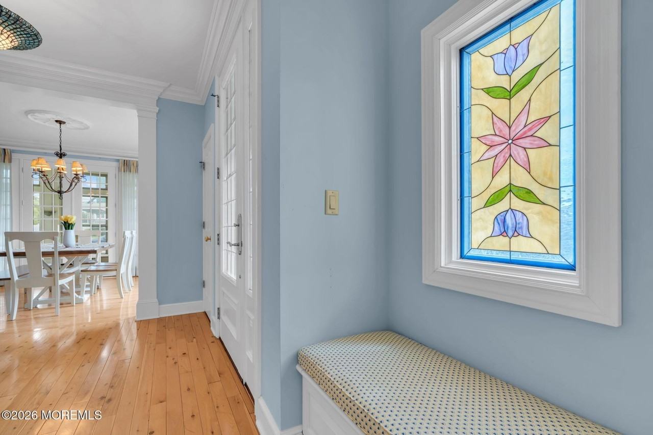 100 Chicago Blvd - Photo 6 of 50