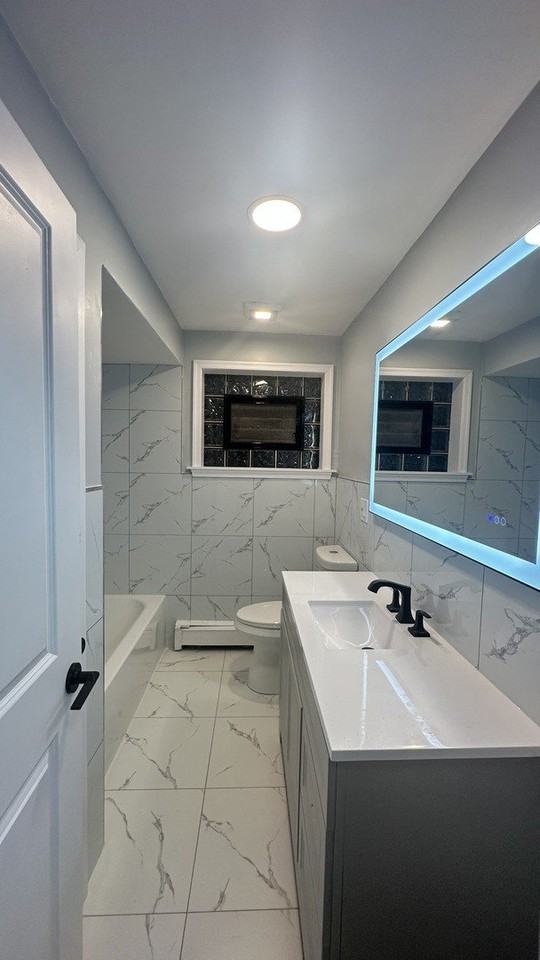 6118 W Gunnison St #1 - Photo 4 of 11