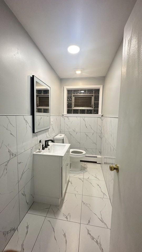 6118 W Gunnison St #1 - Photo 5 of 11
