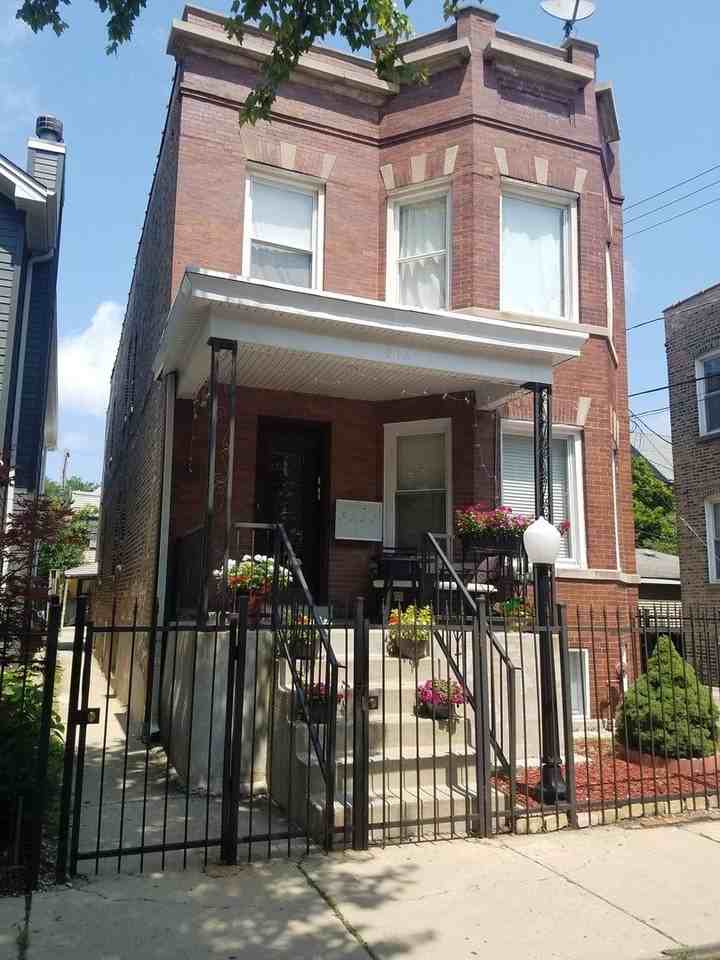 2016 W Warner Ave #2 - Photo 2 of 14