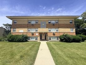 5900 Butterfield Rd #9 - Photo 1 of 1