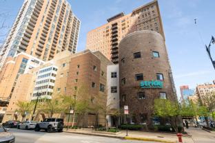 40 E 9th St #1612 - Photo 1 of 1