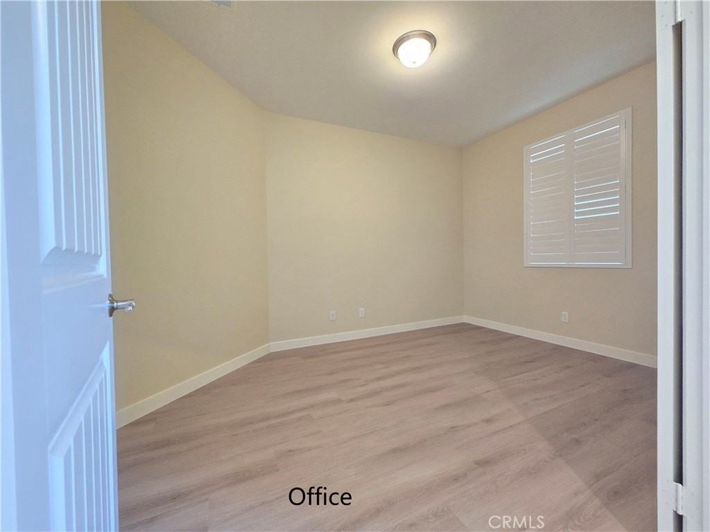 12526 Marmac Ct - Photo 5 of 32