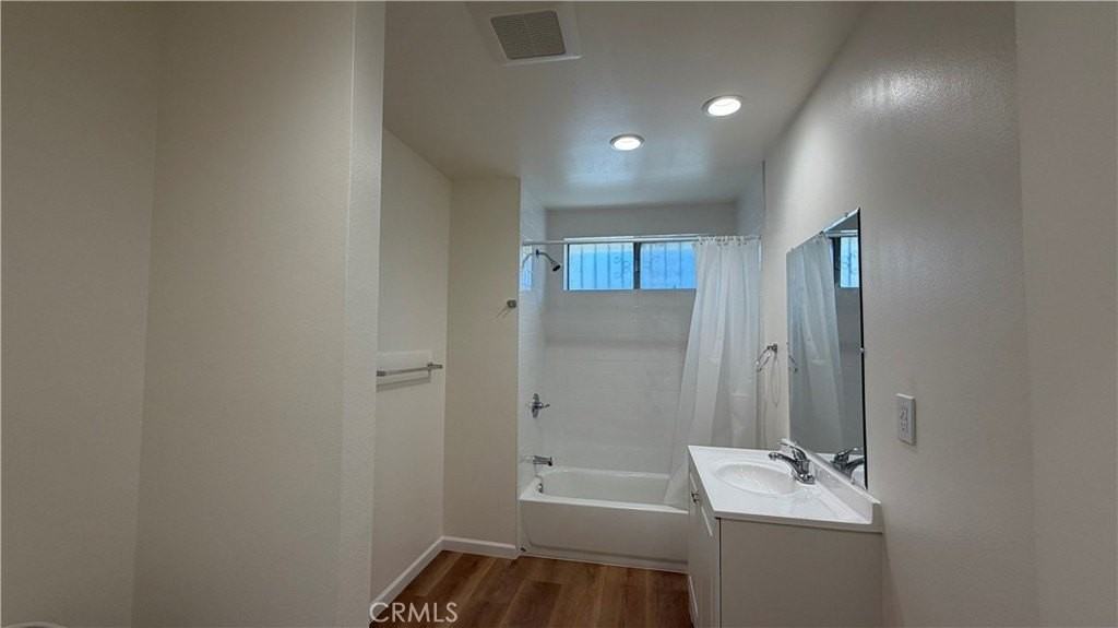 303 N New Ave #C - Photo 7 of 15