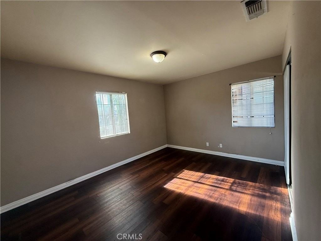 7051 Lindley Ave - Photo 7 of 11