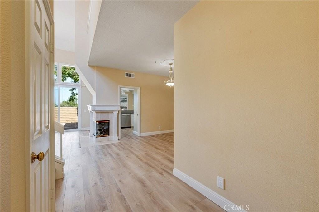 104 Cartier Aisle - Photo 2 of 46