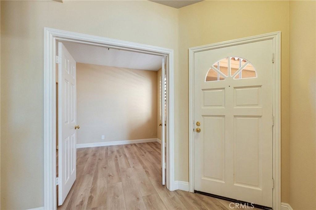 104 Cartier Aisle - Photo 4 of 46