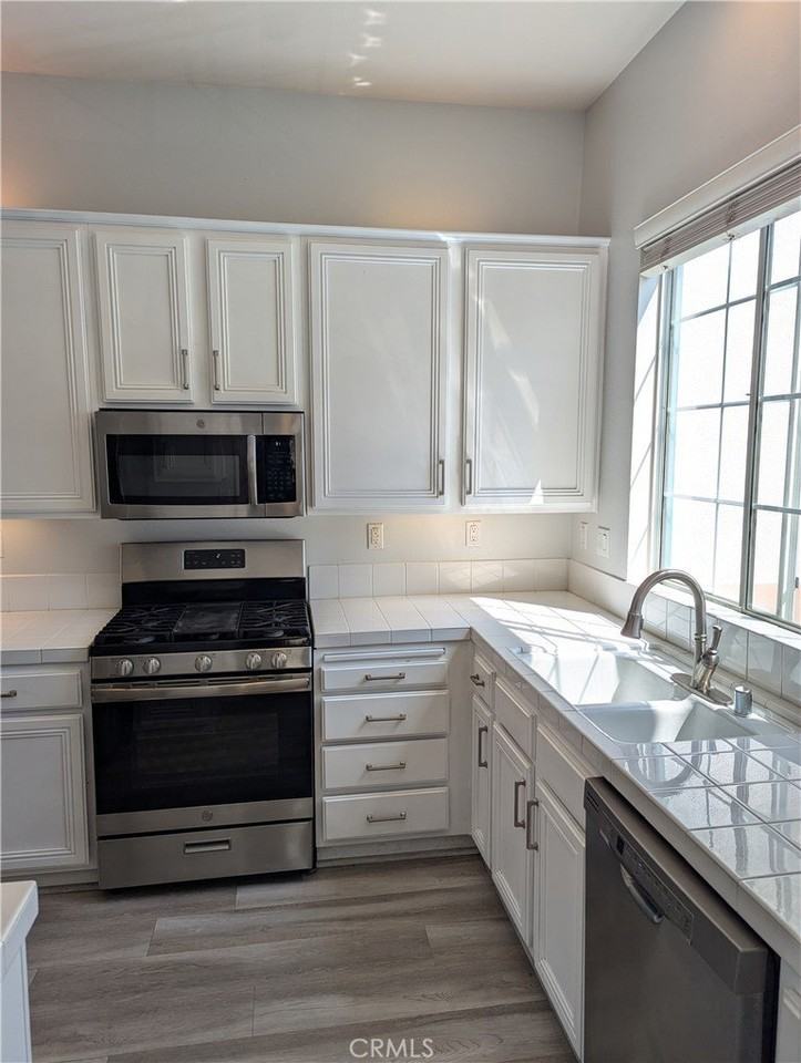 12687 Nicklaus Ln - Photo 5 of 15