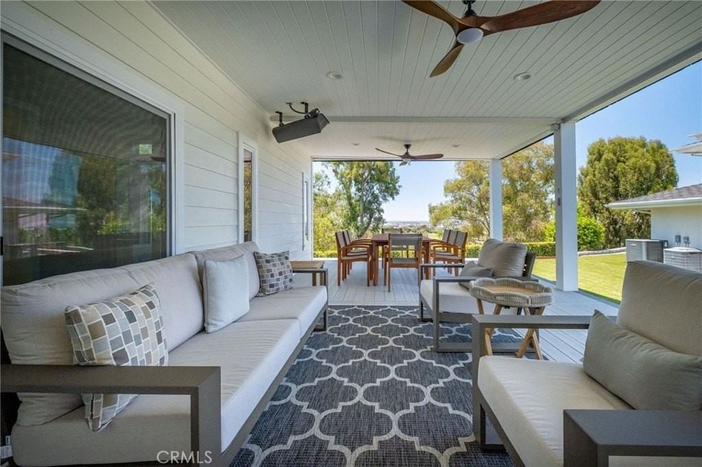 15 Lantana Pl - Photo 3 of 26