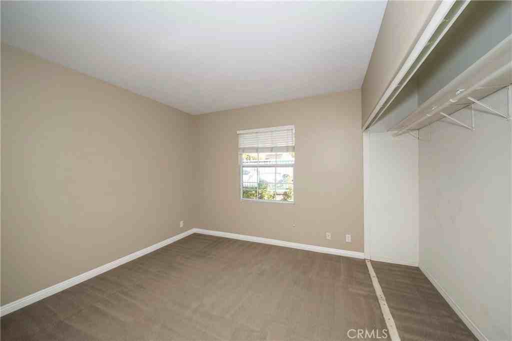 1285 Hopping St - Photo 6 of 18