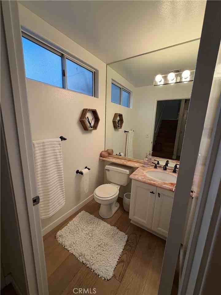 4970 Kester Ave #10 - Photo 6 of 20