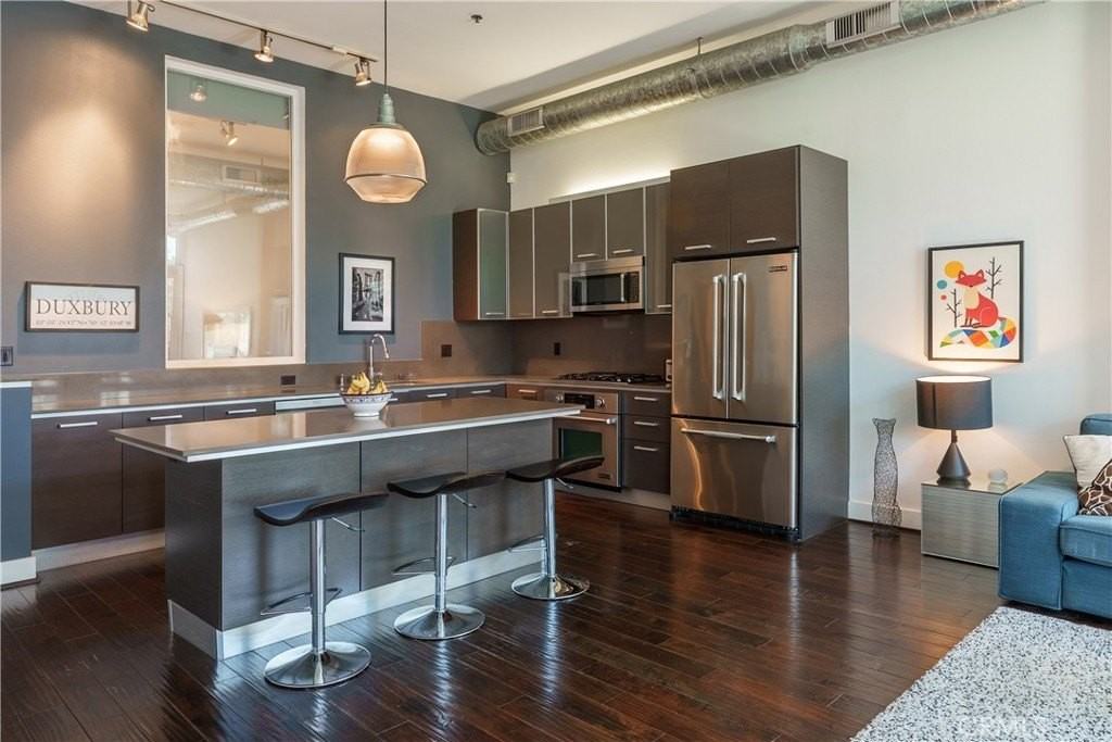 13320 Beach Ave #301 - Photo 5 of 30