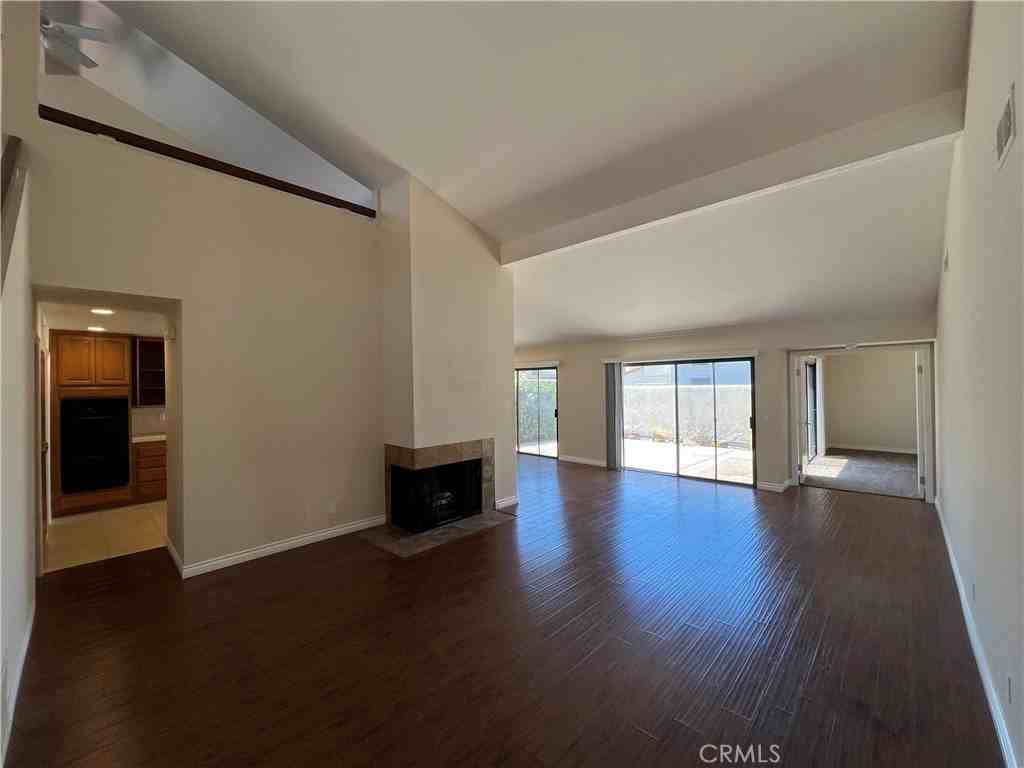 316 Pebble Beach Dr - Photo 3 of 20