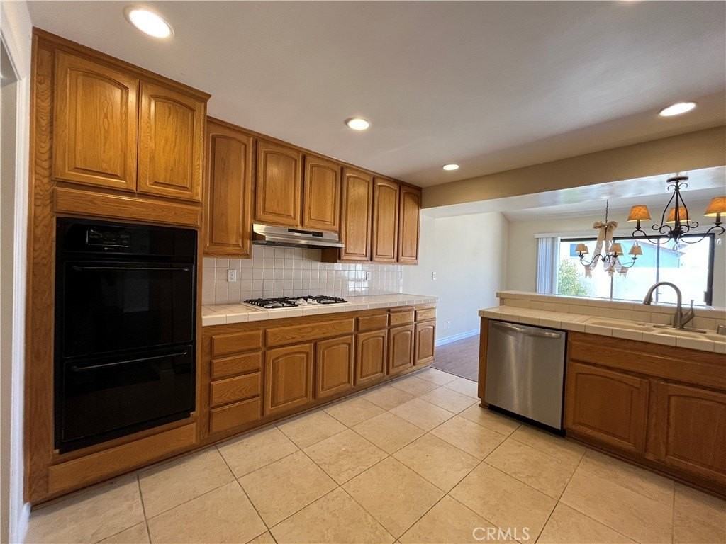 316 Pebble Beach Dr - Photo 5 of 20