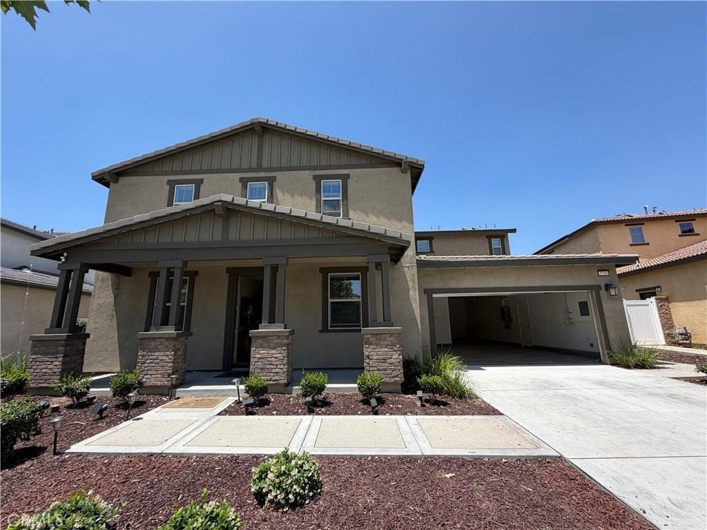 2755 Arches Ct - Photo 2 of 26