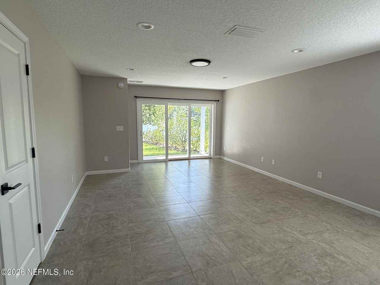 3214 Isabella Ct - Photo 5 of 20