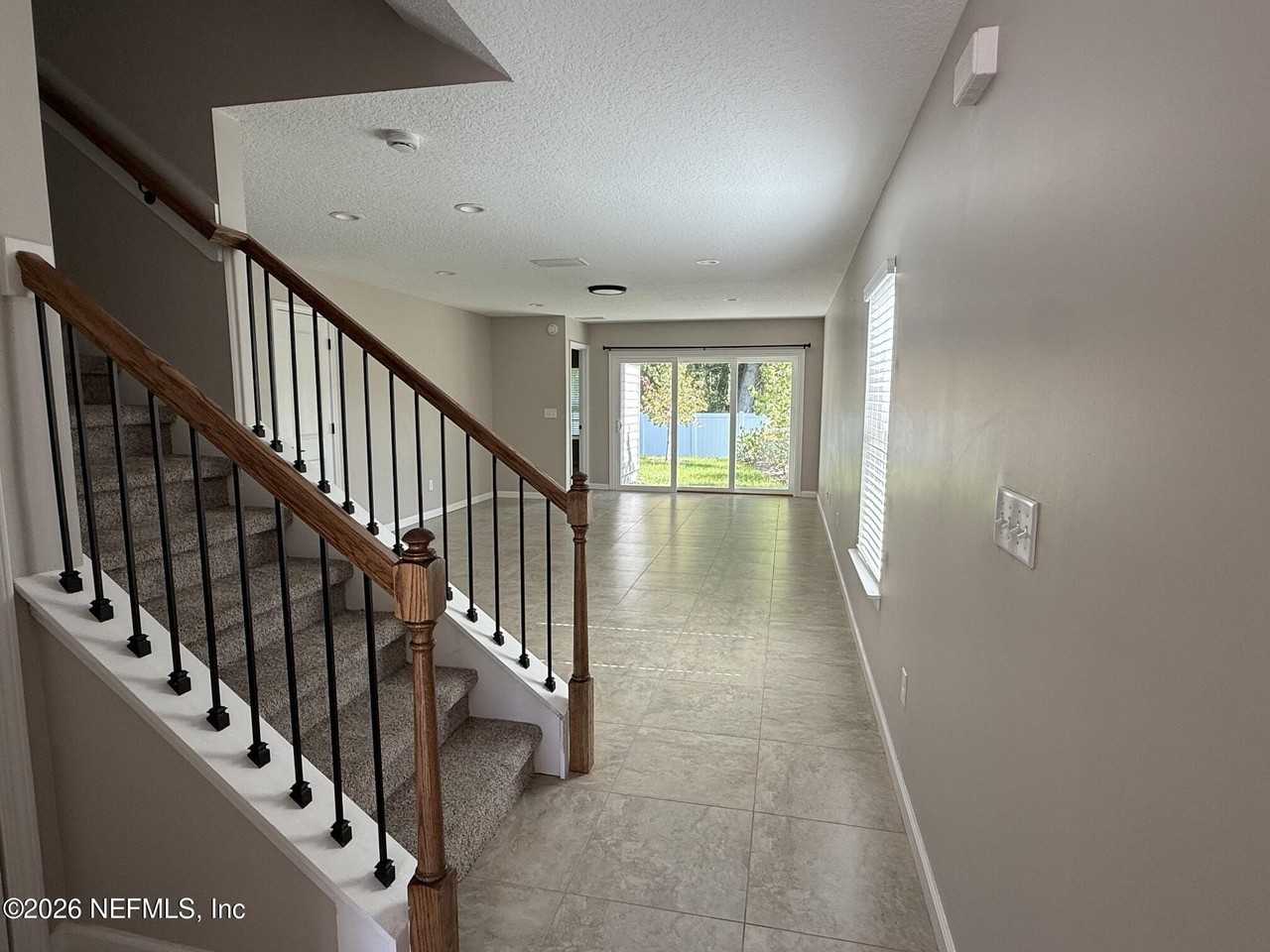 3214 Isabella Ct - Photo 6 of 20