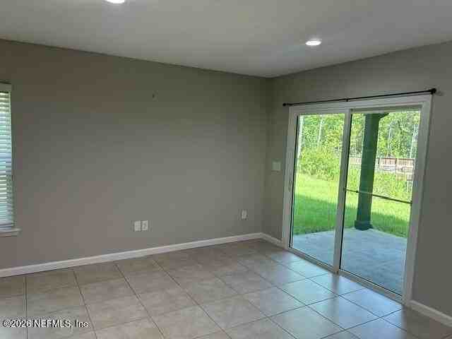 3296 Isabella Ct - Photo 7 of 18