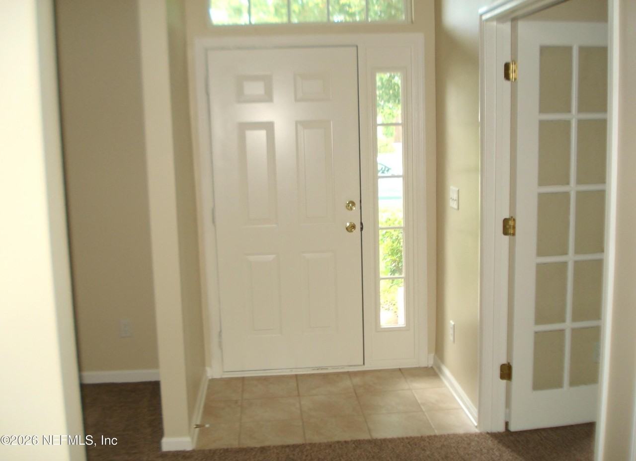 684 Sid Dr - Photo 6 of 20