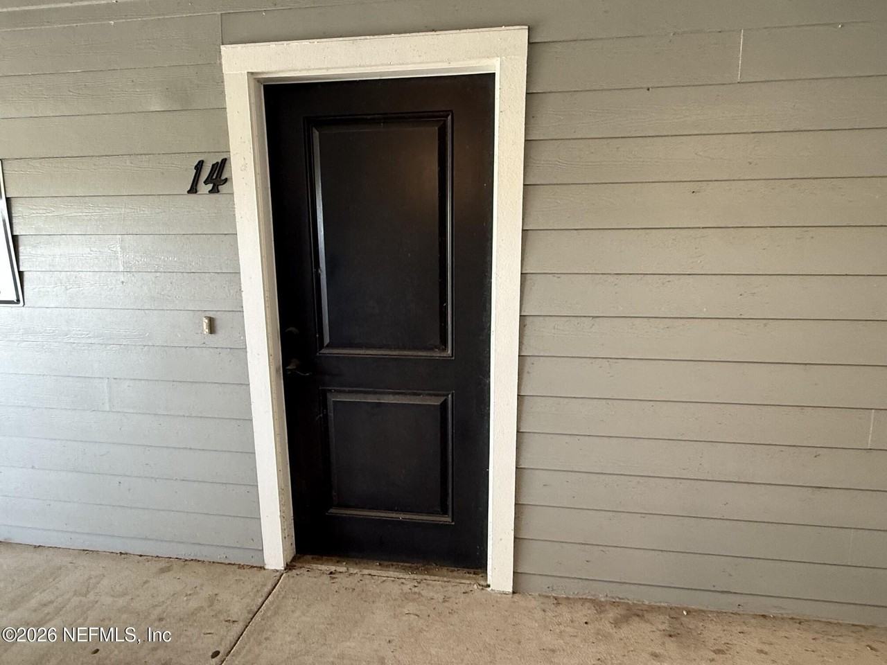 806 Oak St #14 - Photo 3 of 14