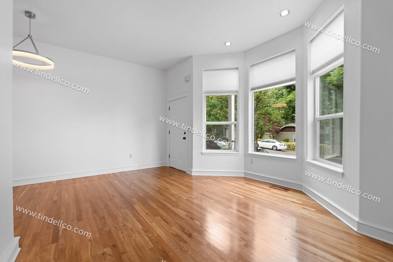 3140 Ne 103rd Pl - Photo 5 of 20