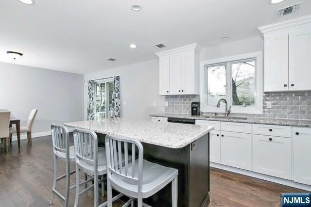 12-67 5th St - Photo 7 of 20