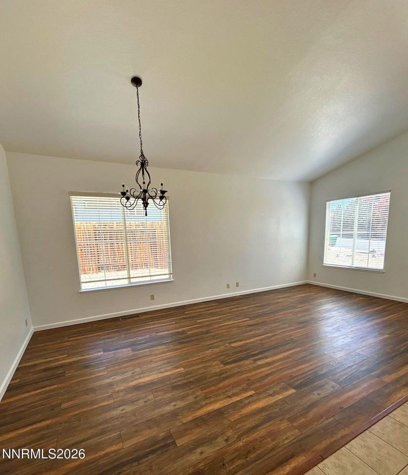 2991 Fox Trail Dr - Photo 4 of 21