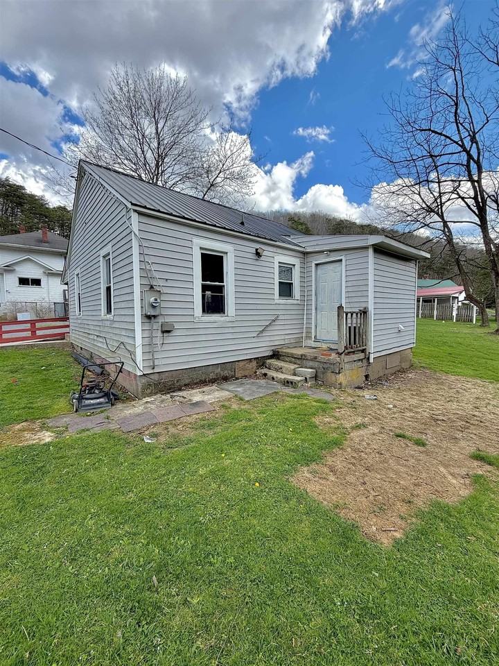 117 Aspen Ct - Photo 3 of 3