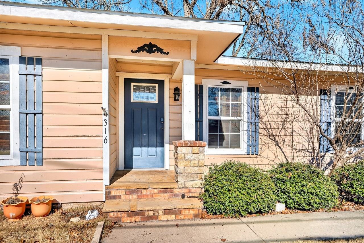 316 W Rucker St - Photo 4 of 21
