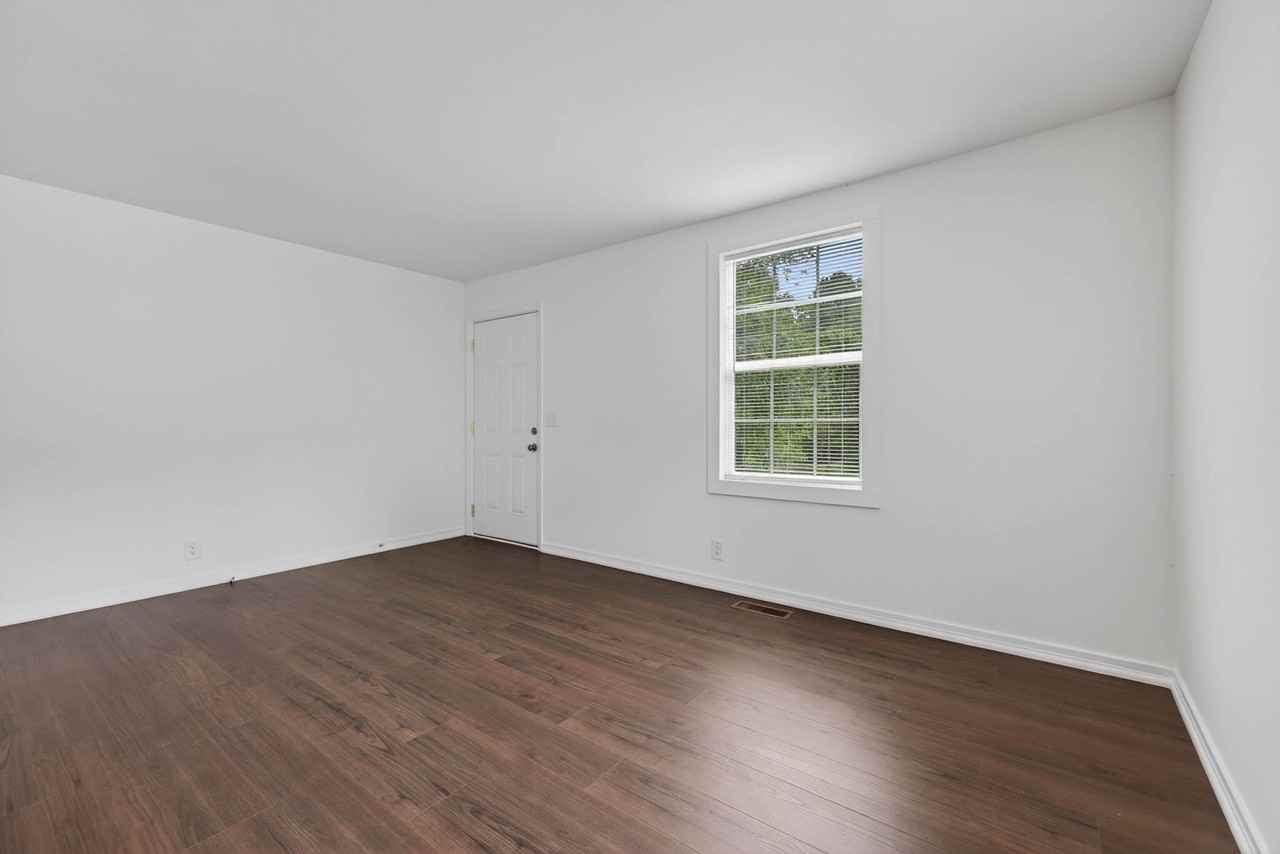 101 Valley View Cir - Photo 7 of 22