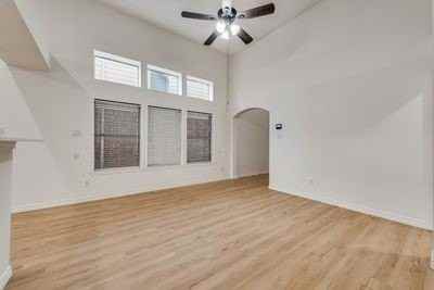 205 Tonto St - Photo 4 of 16