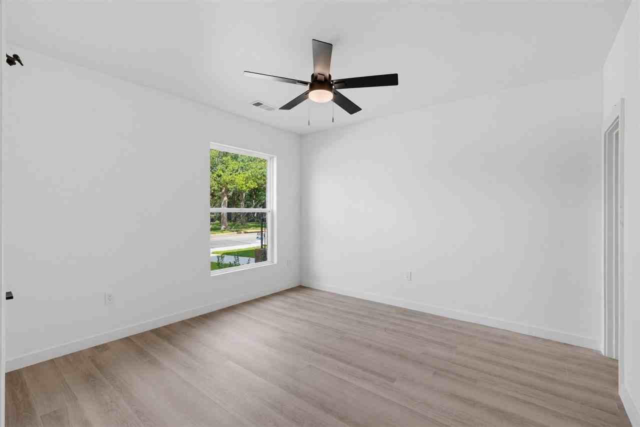 516 S O Connor Rd - Photo 5 of 23