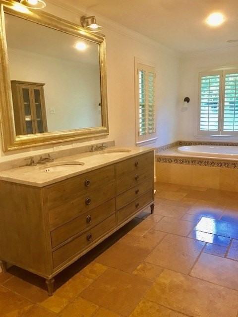 6536 Dykes Way - Photo 7 of 11