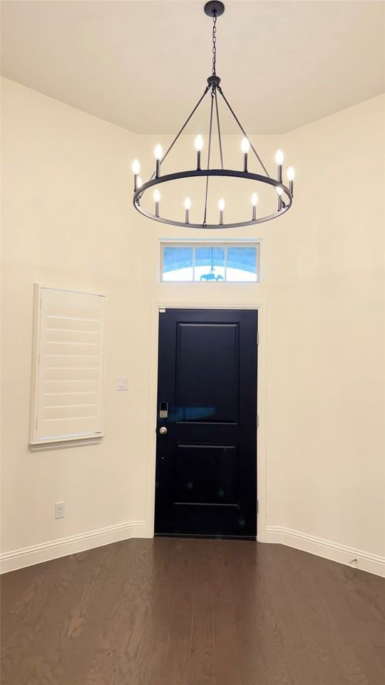 2215 Grassland Ave - Photo 4 of 28