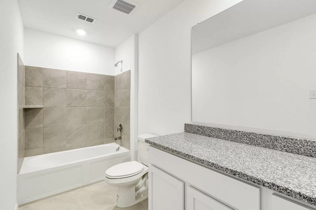 1704 Lercara Ln - Photo 7 of 17