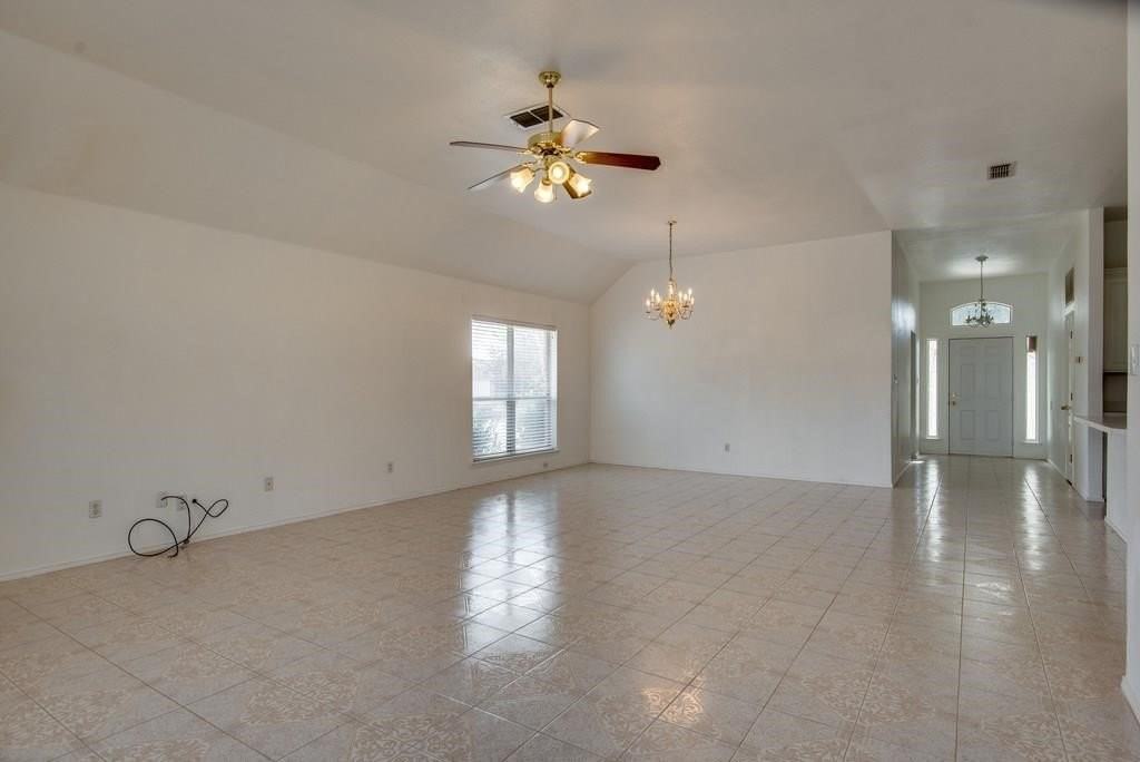 8841 San Joaquin Trl - Photo 4 of 12