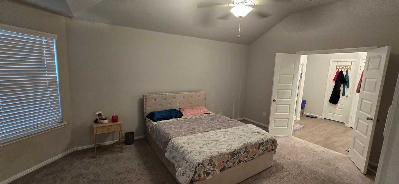 14220 Aberavon Dr - Photo 6 of 19