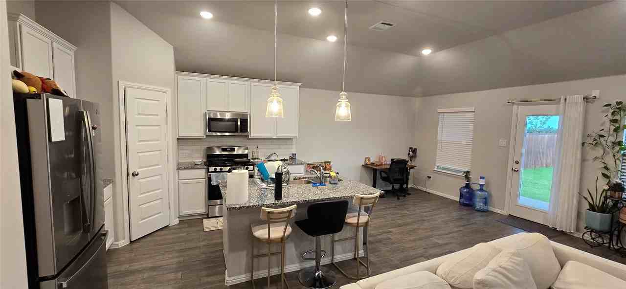 14220 Aberavon Dr - Photo 7 of 19