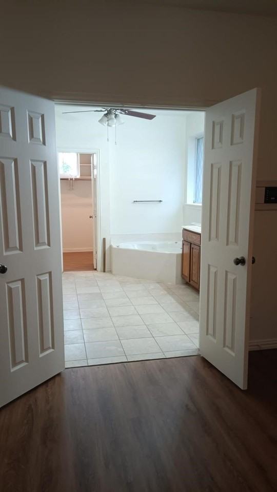6405 Sapphire Dr - Photo 4 of 16