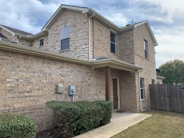 5924 Lost Valley Dr - Photo 2 of 35
