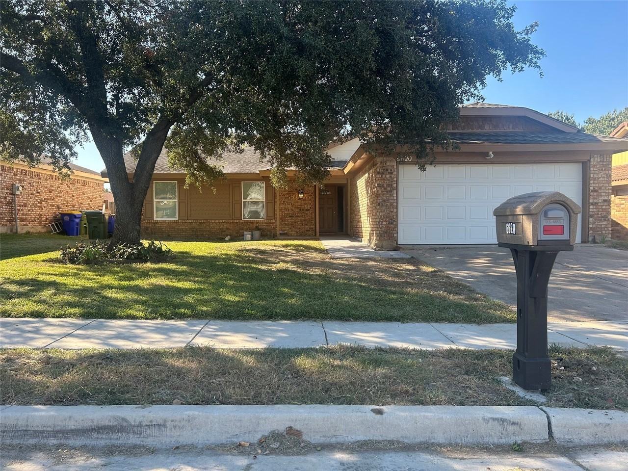 6620 Moss Ln - Photo 2 of 29