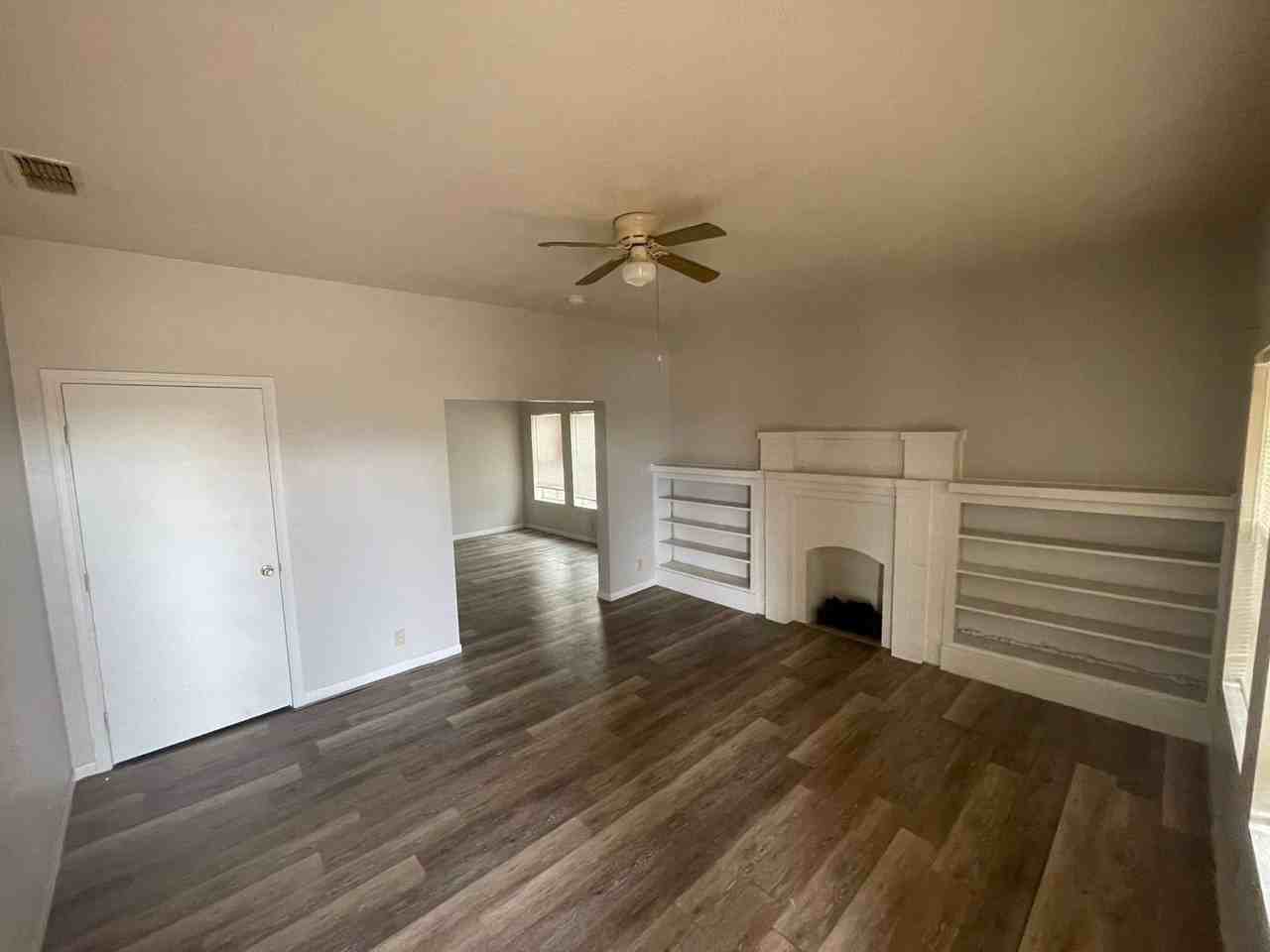 1368 Mulberry St - Photo 7 of 7