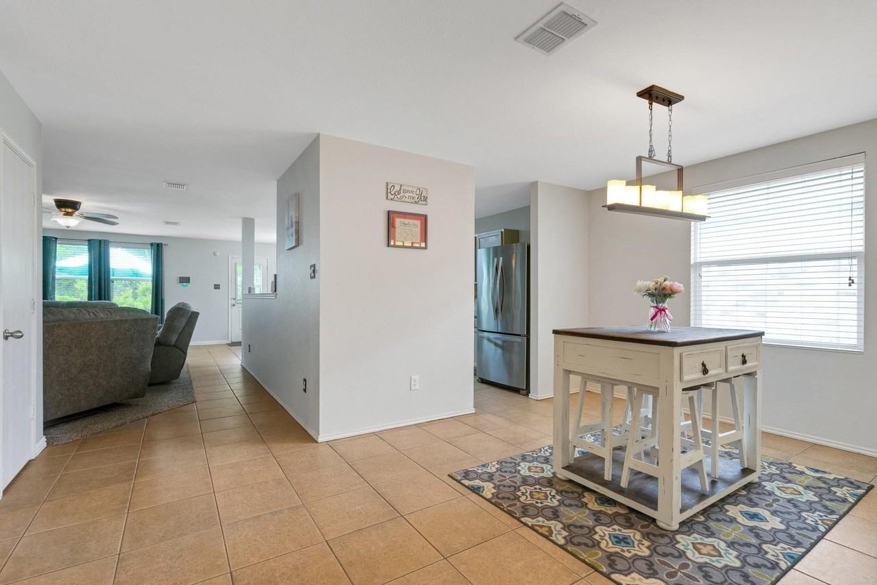 1515 Harvest Crossing Dr - Photo 5 of 28