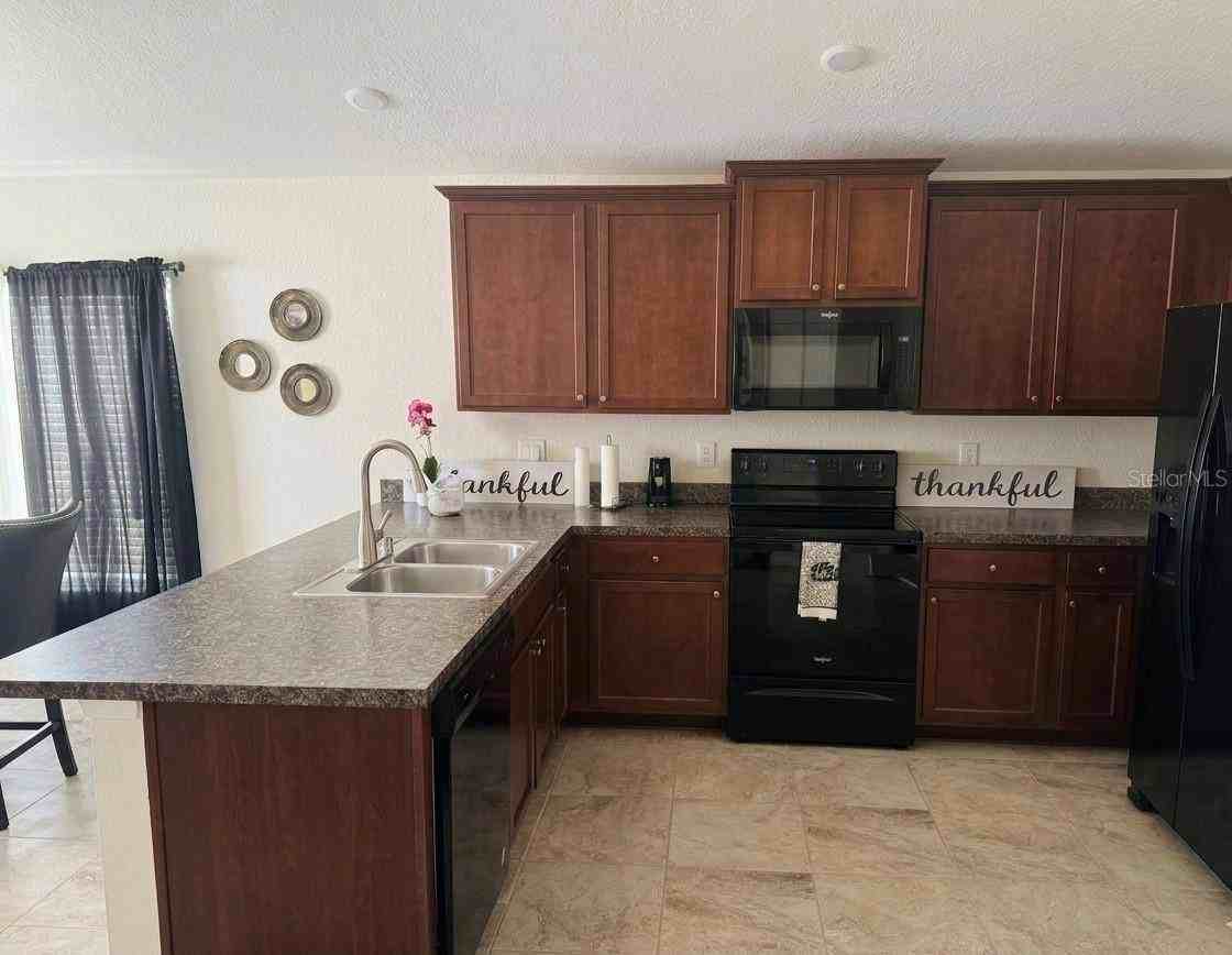 4450 Nw 2nd Ave - Photo 6 of 16